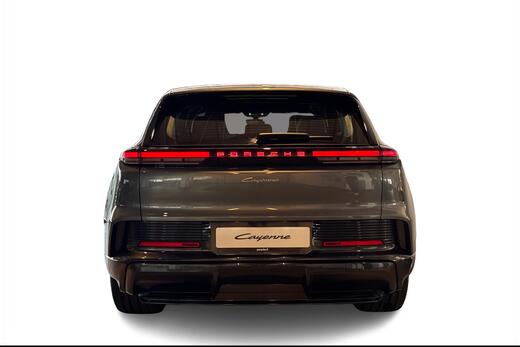heti ajoon Porsche Cayenne