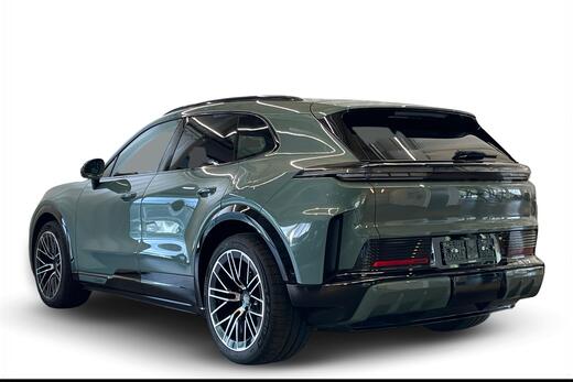 heti ajoon Porsche Cayenne