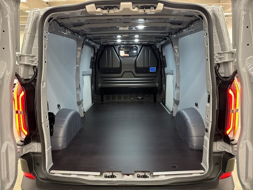 heti ajoon Ford Transit Custom