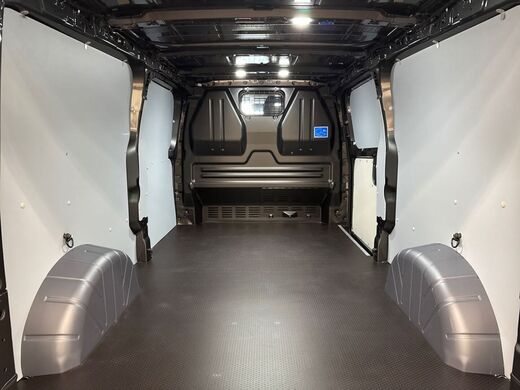 heti ajoon Ford Transit Custom