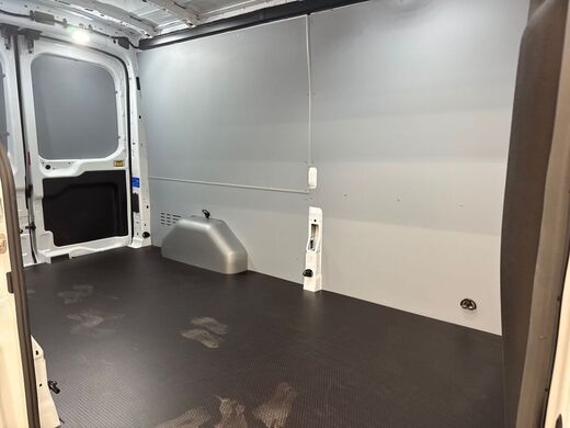 heti ajoon Ford Transit