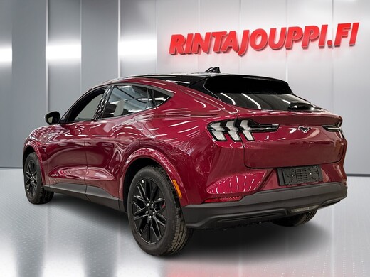 heti ajoon Ford USA Mustang