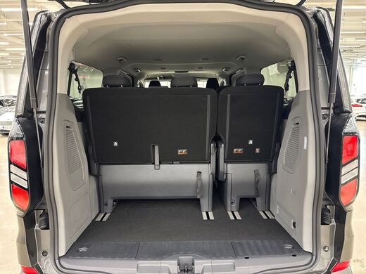 heti ajoon Ford Tourneo Custom