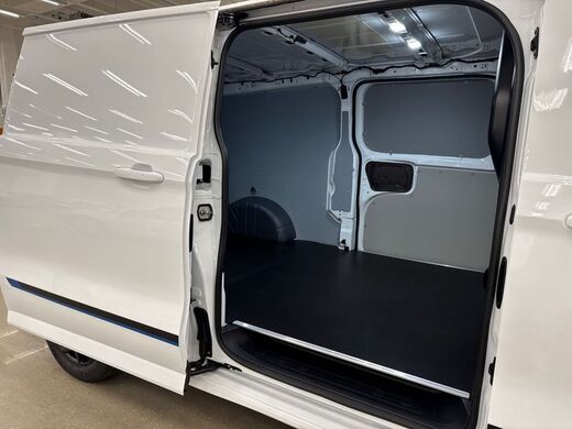 heti ajoon Ford Transit Custom