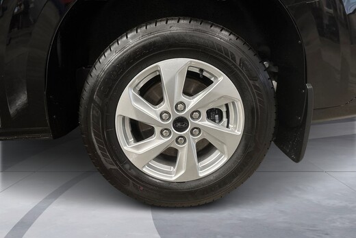 heti ajoon Ford Transit Custom