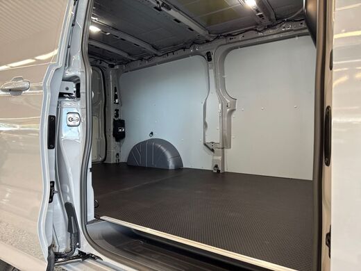 heti ajoon Ford Transit Custom