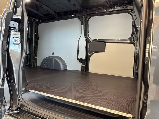 heti ajoon Ford Transit Custom