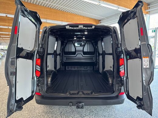 heti ajoon Ford Transit Custom