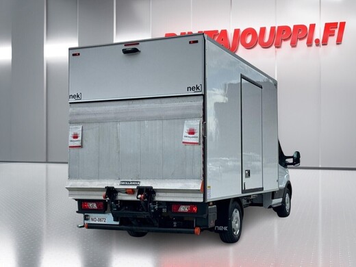 heti ajoon Ford Transit