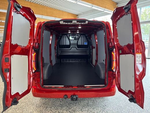 heti ajoon Ford Transit Custom