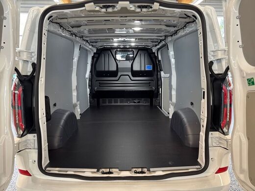 heti ajoon Ford Transit Custom