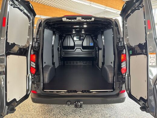 heti ajoon Ford Transit Custom