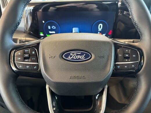 heti ajoon Ford Transit Custom
