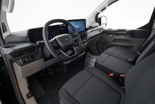 heti ajoon Ford Transit Custom