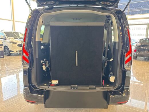 heti ajoon Ford Grand Tourneo Connect