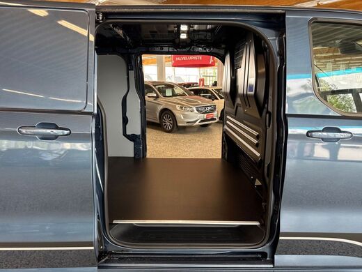 heti ajoon Ford Transit Custom