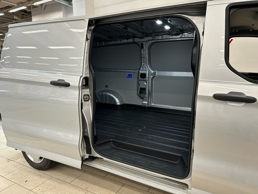 heti ajoon Ford Transit Custom