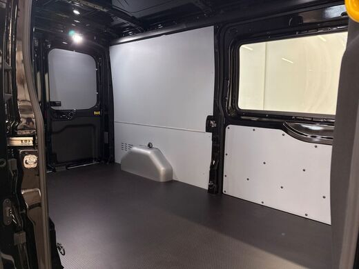 heti ajoon Ford Transit