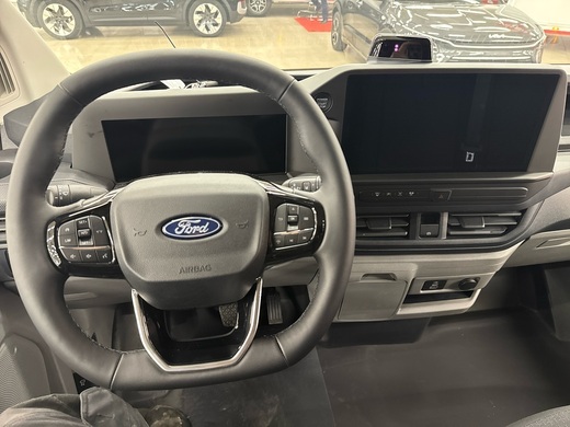 heti ajoon Ford Transit Custom