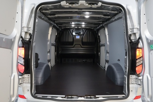 heti ajoon Ford Transit Custom