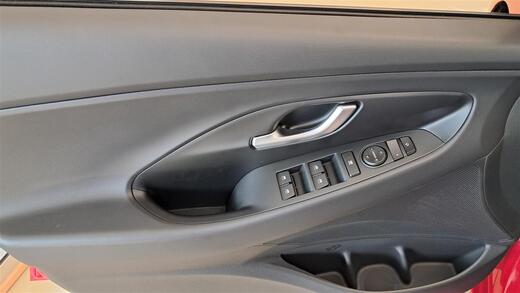 heti ajoon Hyundai i30