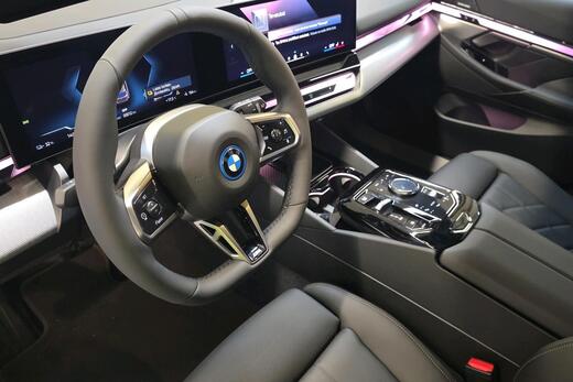 heti ajoon BMW i5