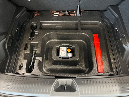 heti ajoon Nissan Leaf