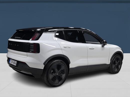 heti ajoon Volvo EX30 Cross Country