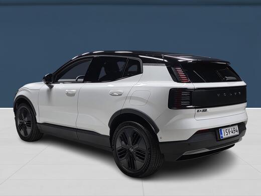 heti ajoon Volvo EX30 Cross Country