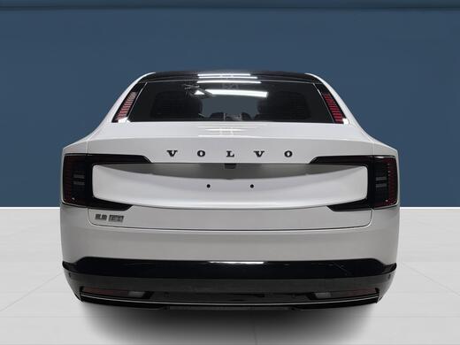 heti ajoon Volvo ES90