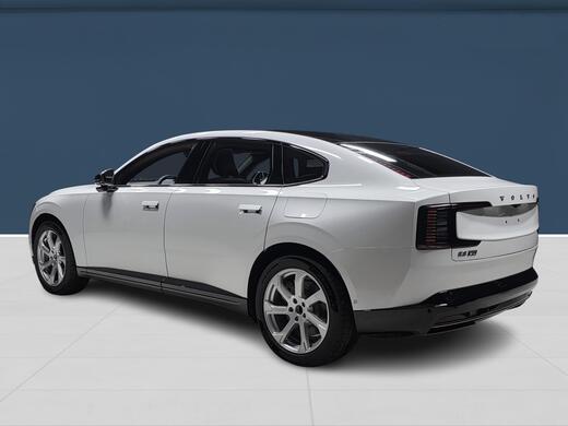 heti ajoon Volvo ES90
