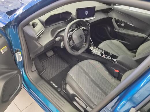 heti ajoon Peugeot 2008