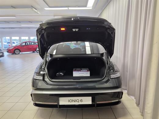 heti ajoon Hyundai IONIQ 6