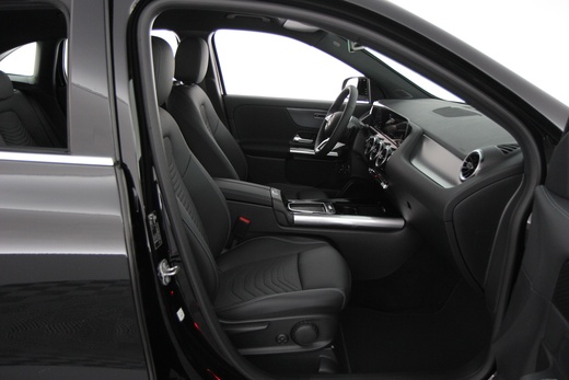 heti ajoon Mercedes-Benz GLA