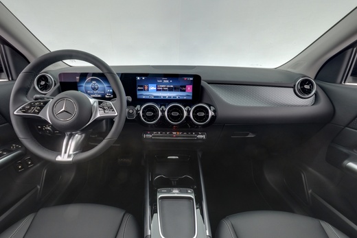 heti ajoon Mercedes-Benz GLA