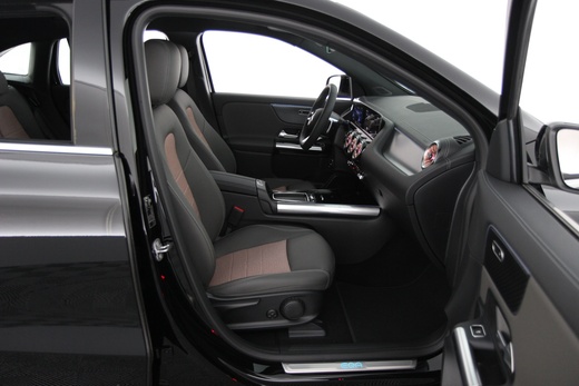 heti ajoon Mercedes-Benz EQA