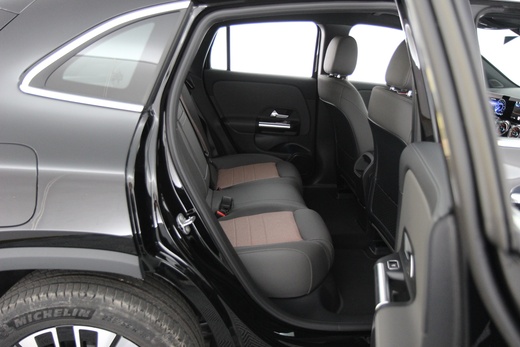 heti ajoon Mercedes-Benz EQA