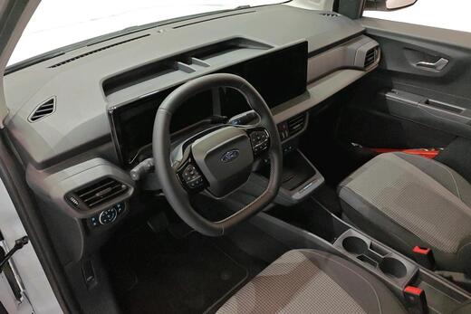 heti ajoon Ford Tourneo Courier