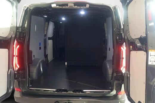 heti ajoon Ford Transit Custom
