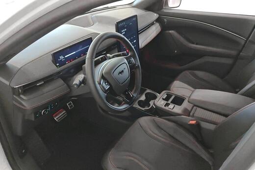 heti ajoon Ford USA Mustang