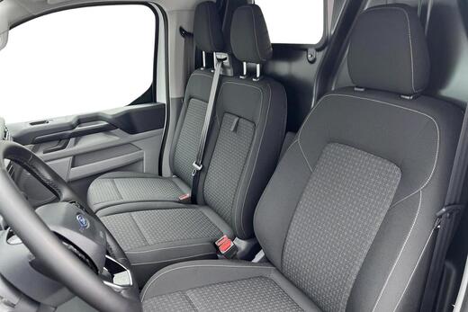heti ajoon Ford Transit Custom