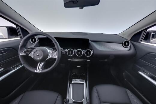heti ajoon Mercedes-Benz GLA