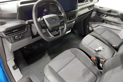 heti ajoon Ford Transit Custom