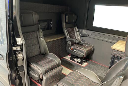 heti ajoon Ford Transit