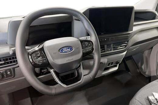 heti ajoon Ford Transit Custom