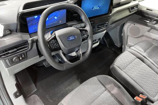heti ajoon Ford Transit Custom