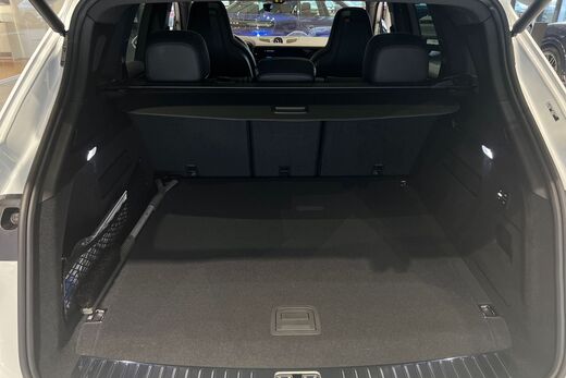 heti ajoon Porsche Cayenne