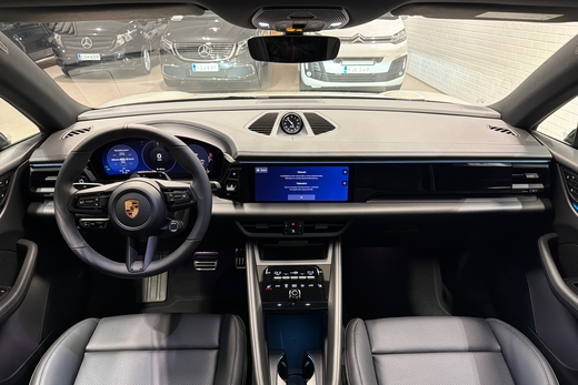 heti ajoon Porsche Macan