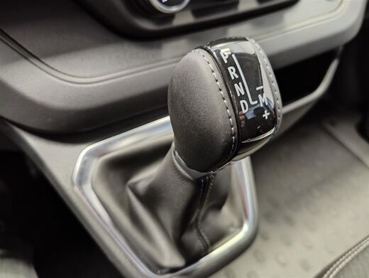 heti ajoon Nissan Primastar