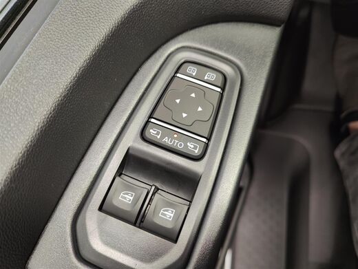 heti ajoon Nissan Primastar